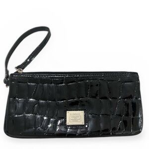 Liz Claiborne Black Croc-Embossed Wristlet